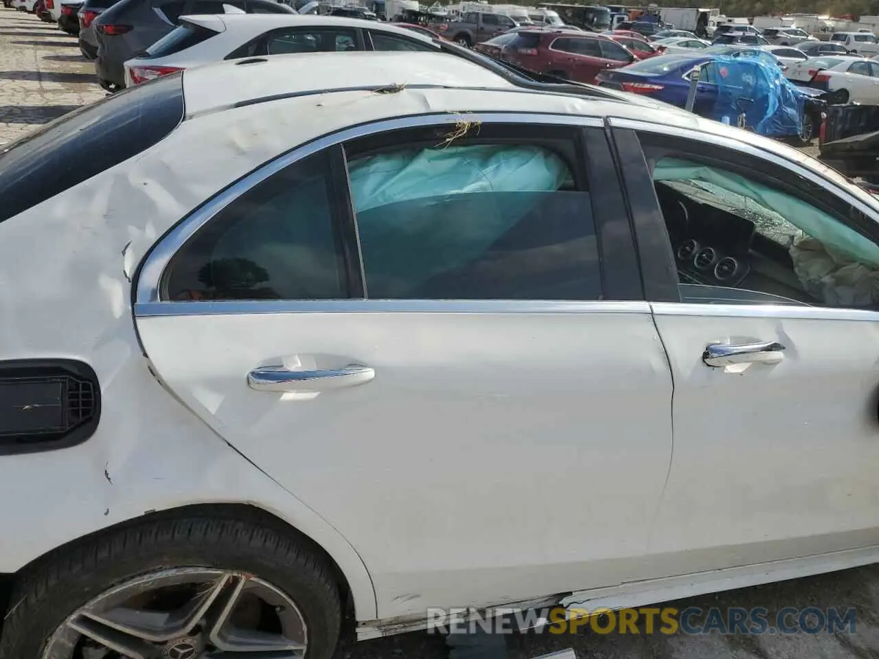10 fotografías del automóvil dañado 55SWF6EB7LU333645 MERCEDES-BENZ C-CLASS 2020