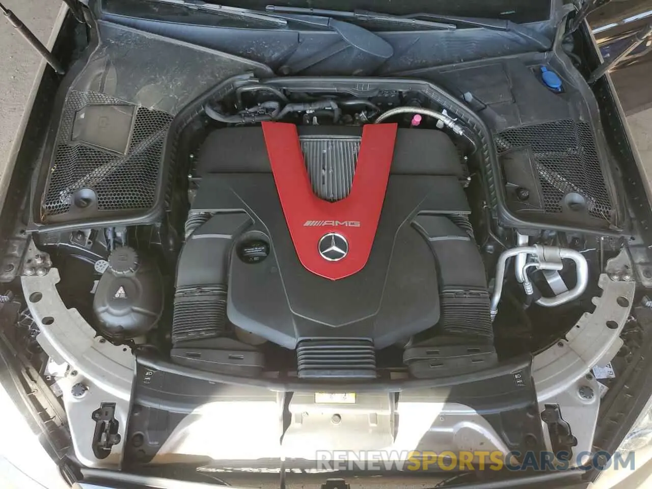 11 fotografías del automóvil dañado 55SWF6EB8LU324176 MERCEDES-BENZ C-CLASS 2020