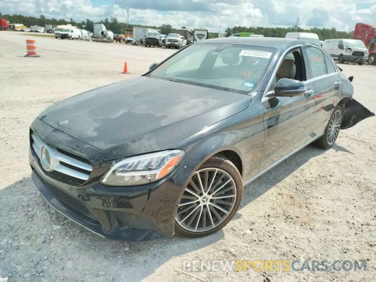 2 fotografías del automóvil dañado 55SWF8DB2LU328205 MERCEDES-BENZ C-CLASS 2020