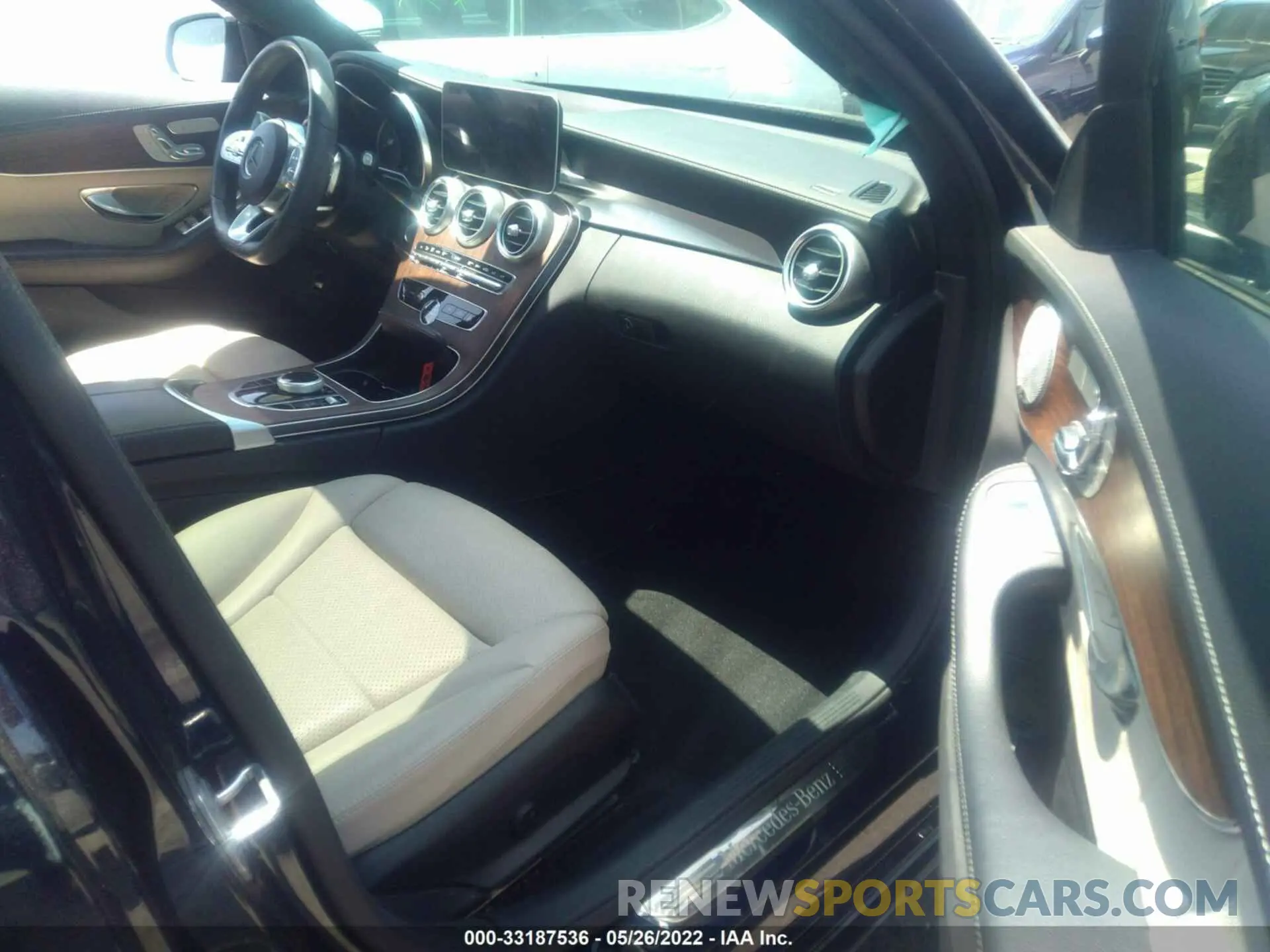 5 fotografías del automóvil dañado 55SWF8DB3LU323322 MERCEDES-BENZ C-CLASS 2020