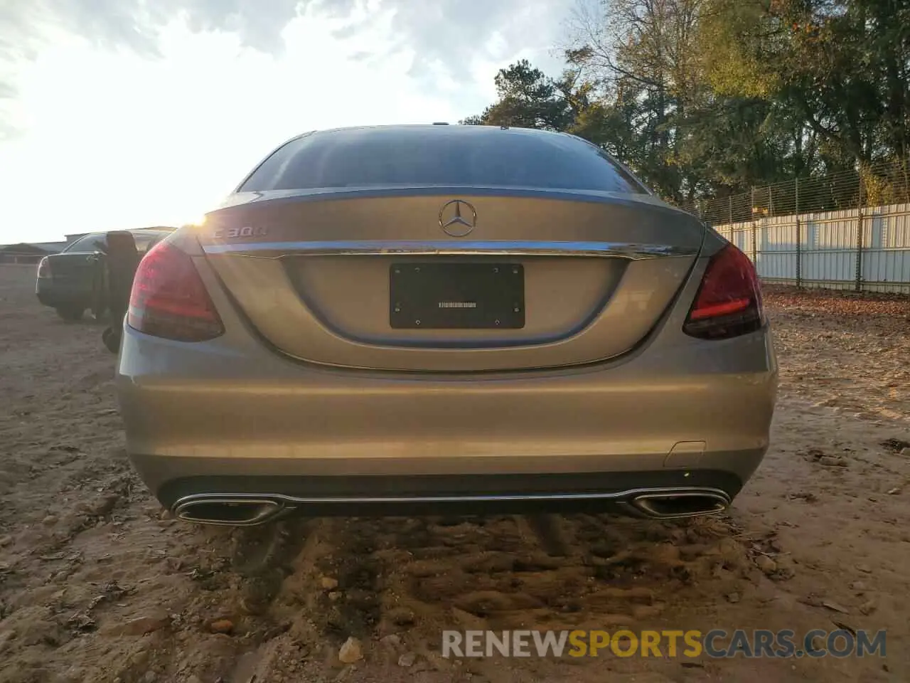 6 fotografías del automóvil dañado 55SWF8DB3LU327810 MERCEDES-BENZ C-CLASS 2020