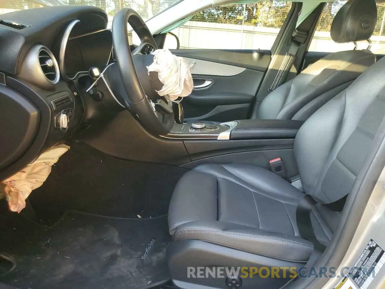 7 fotografías del automóvil dañado 55SWF8DB3LU327810 MERCEDES-BENZ C-CLASS 2020