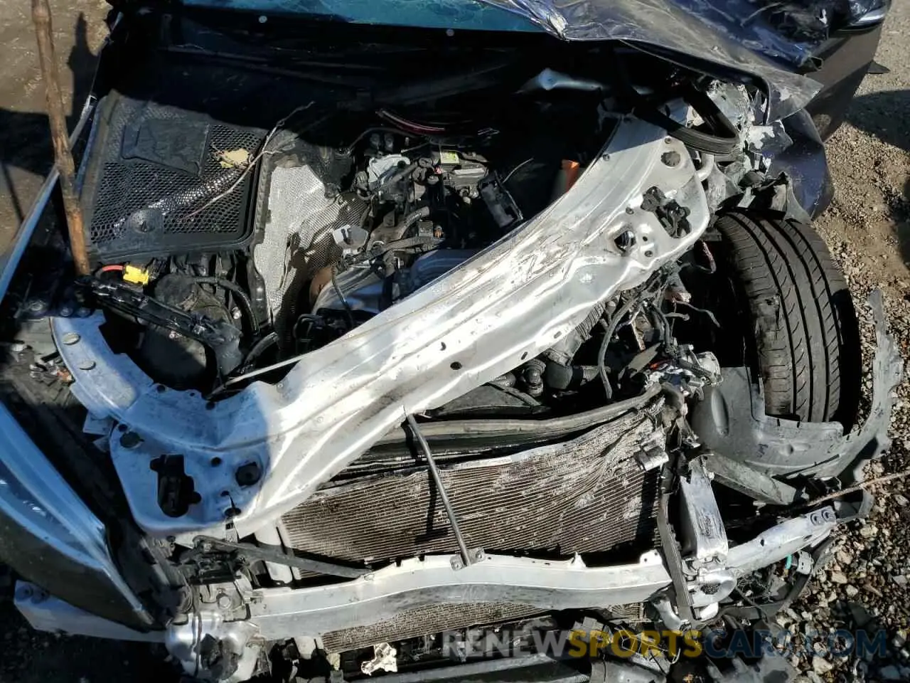 11 fotografías del automóvil dañado 55SWF8DB4LU329551 MERCEDES-BENZ C-CLASS 2020