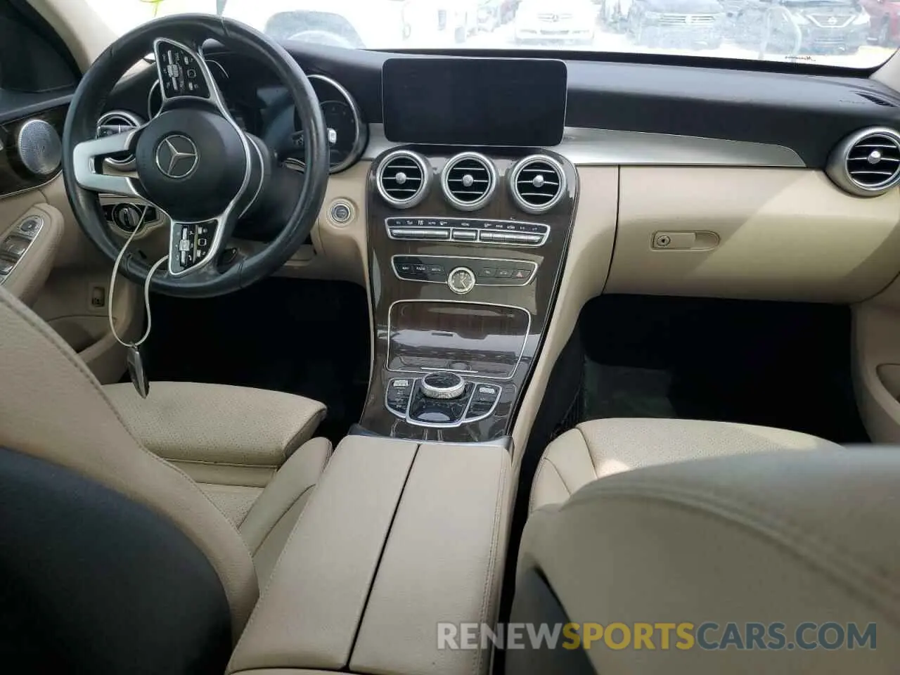 8 fotografías del automóvil dañado 55SWF8DB5LU324326 MERCEDES-BENZ C-CLASS 2020