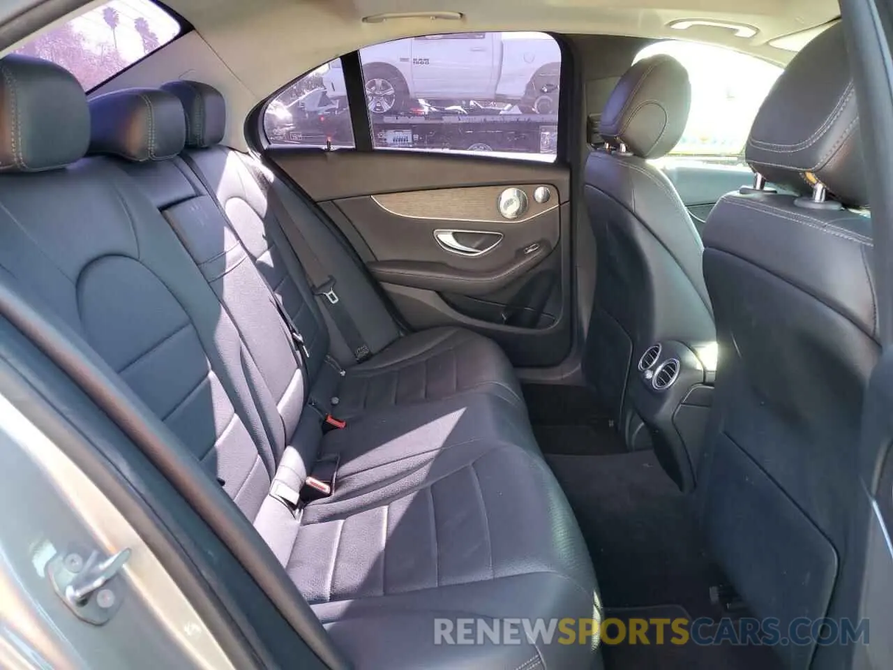 10 fotografías del automóvil dañado 55SWF8DB5LU327548 MERCEDES-BENZ C-CLASS 2020