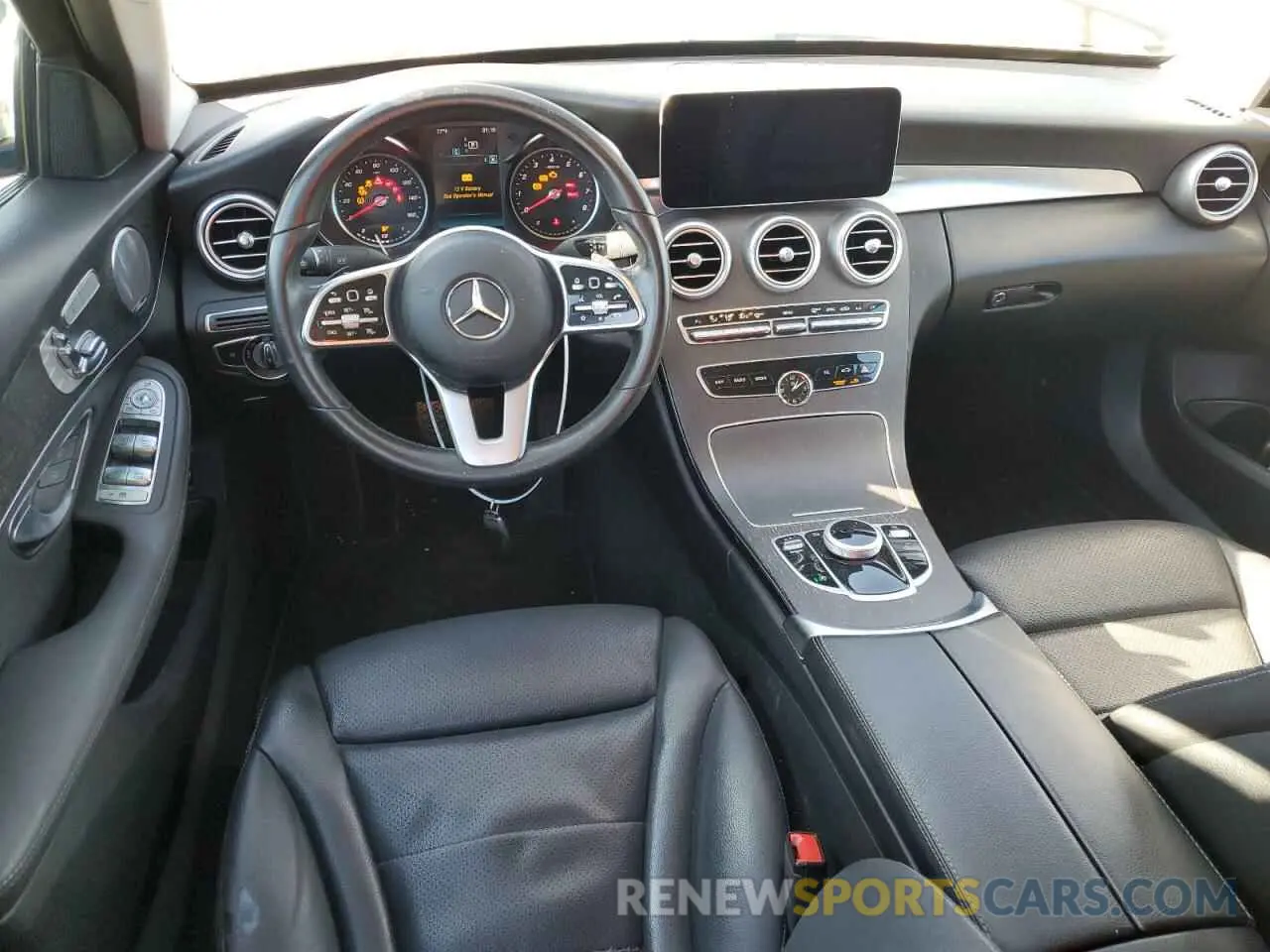 8 fotografías del automóvil dañado 55SWF8DB5LU327548 MERCEDES-BENZ C-CLASS 2020