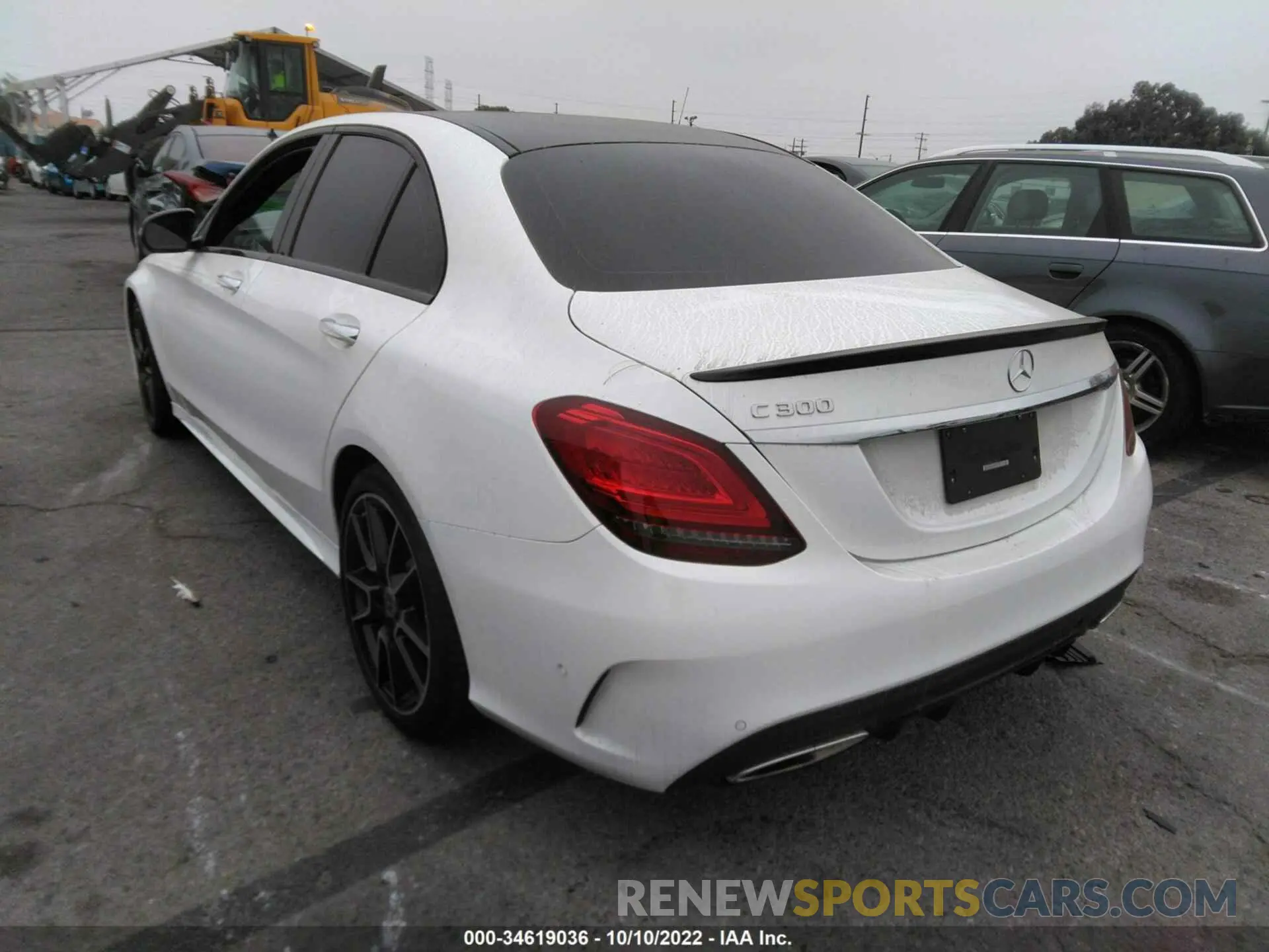 3 fotografías del automóvil dañado 55SWF8DB6LU324478 MERCEDES-BENZ C-CLASS 2020