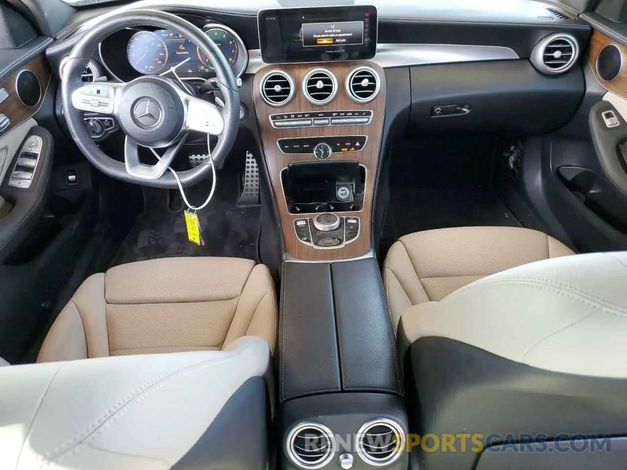 8 fotografías del automóvil dañado 55SWF8DB9LU326662 MERCEDES-BENZ C-CLASS 2020