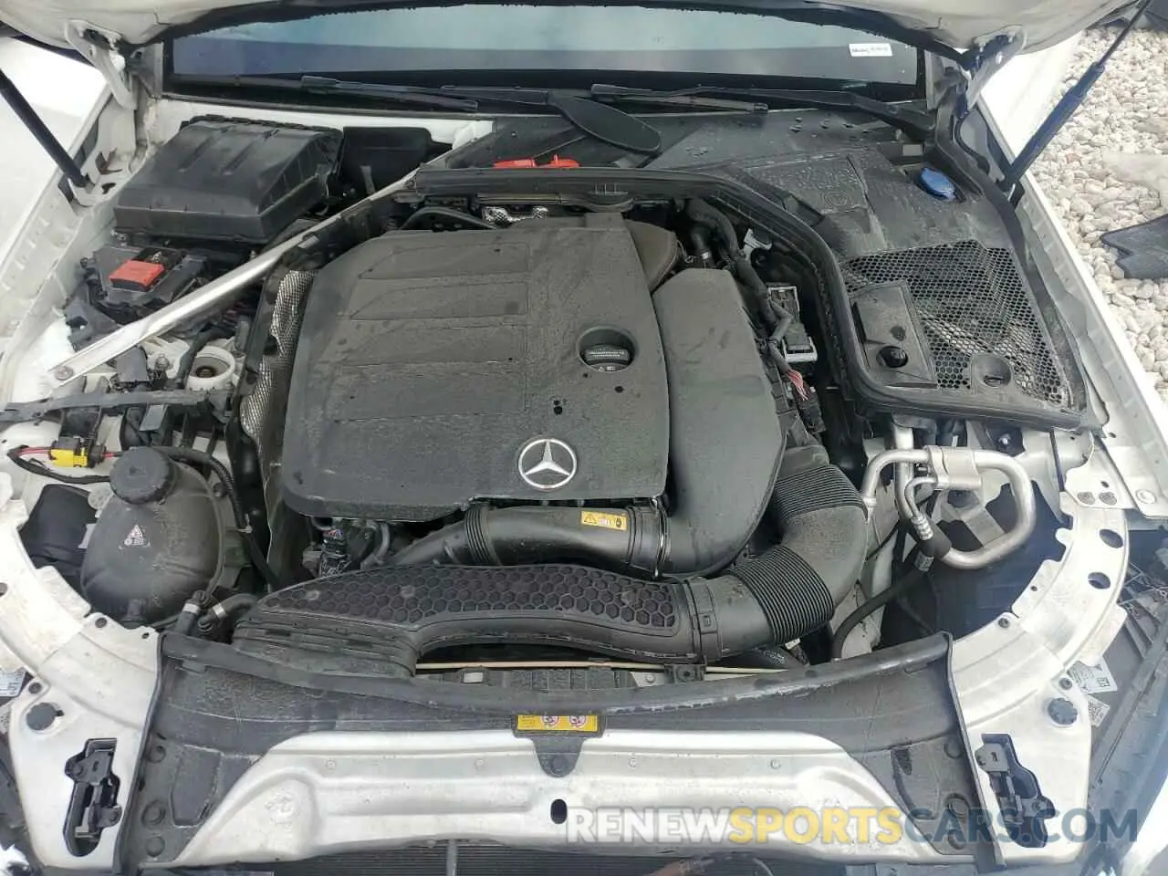11 fotografías del automóvil dañado 55SWF8DB9LU328704 MERCEDES-BENZ C-CLASS 2020