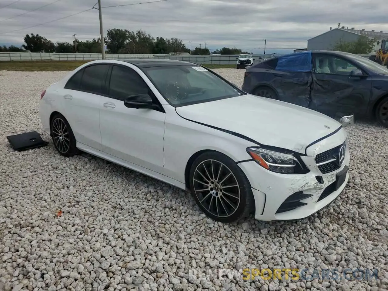 4 fotografías del automóvil dañado 55SWF8DB9LU328704 MERCEDES-BENZ C-CLASS 2020