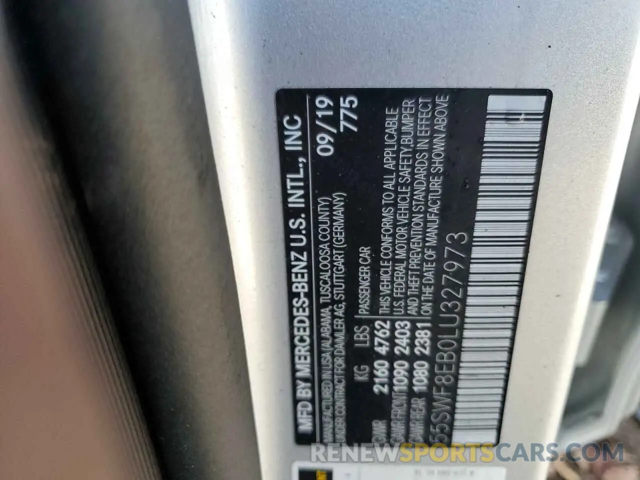 13 fotografías del automóvil dañado 55SWF8EB0LU327973 MERCEDES-BENZ C-CLASS 2020