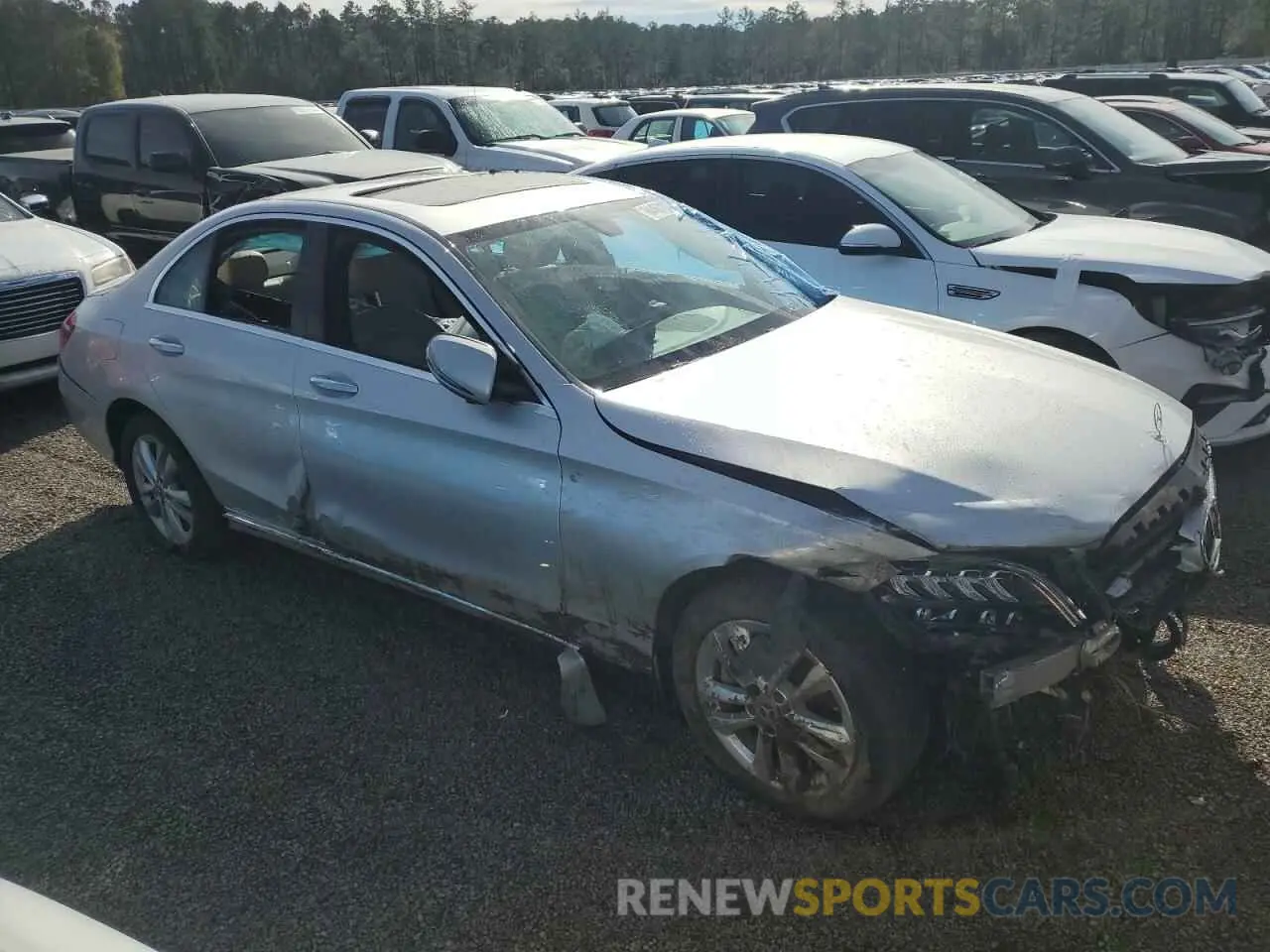 4 fotografías del automóvil dañado 55SWF8EB0LU327973 MERCEDES-BENZ C-CLASS 2020