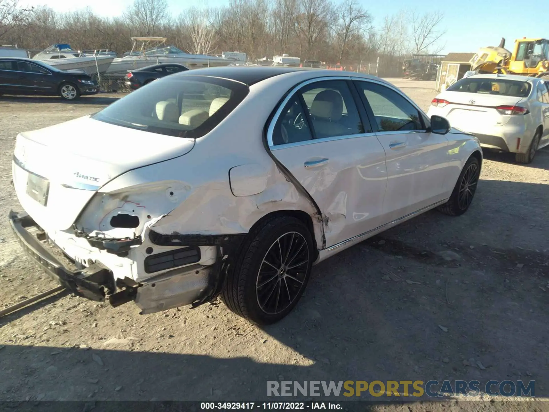4 fotografías del automóvil dañado 55SWF8EB2LU330244 MERCEDES-BENZ C-CLASS 2020
