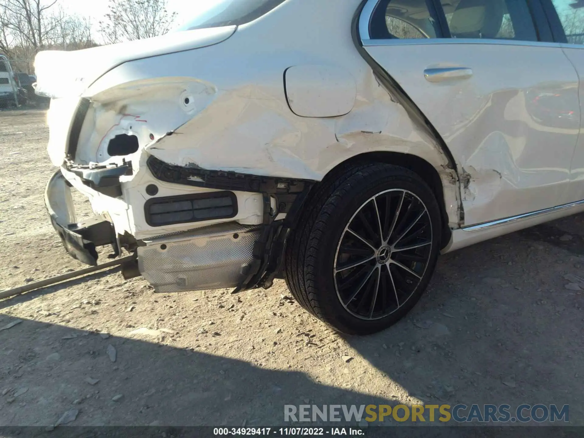 6 fotografías del automóvil dañado 55SWF8EB2LU330244 MERCEDES-BENZ C-CLASS 2020
