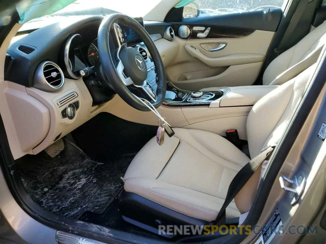 7 fotografías del automóvil dañado 55SWF8EB3LU326543 MERCEDES-BENZ C-CLASS 2020