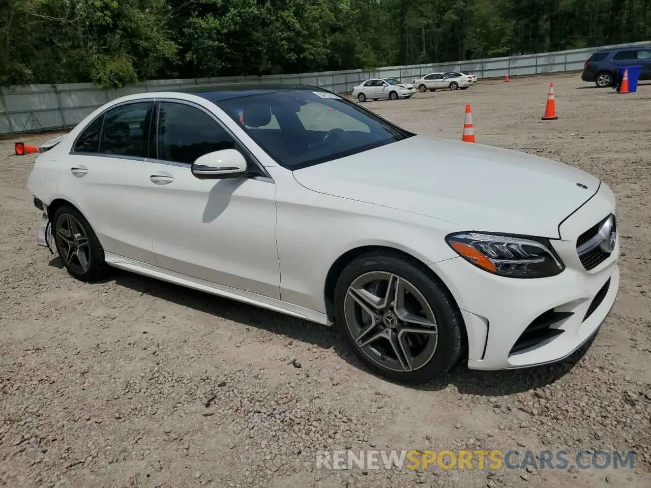 4 fotografías del automóvil dañado 55SWF8EB3LU328051 MERCEDES-BENZ C-CLASS 2020