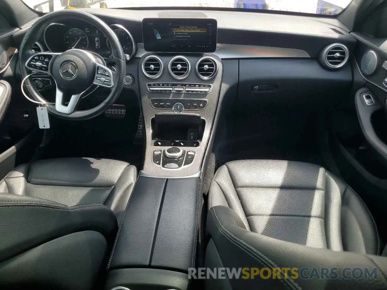 8 fotografías del automóvil dañado 55SWF8EB3LU328051 MERCEDES-BENZ C-CLASS 2020