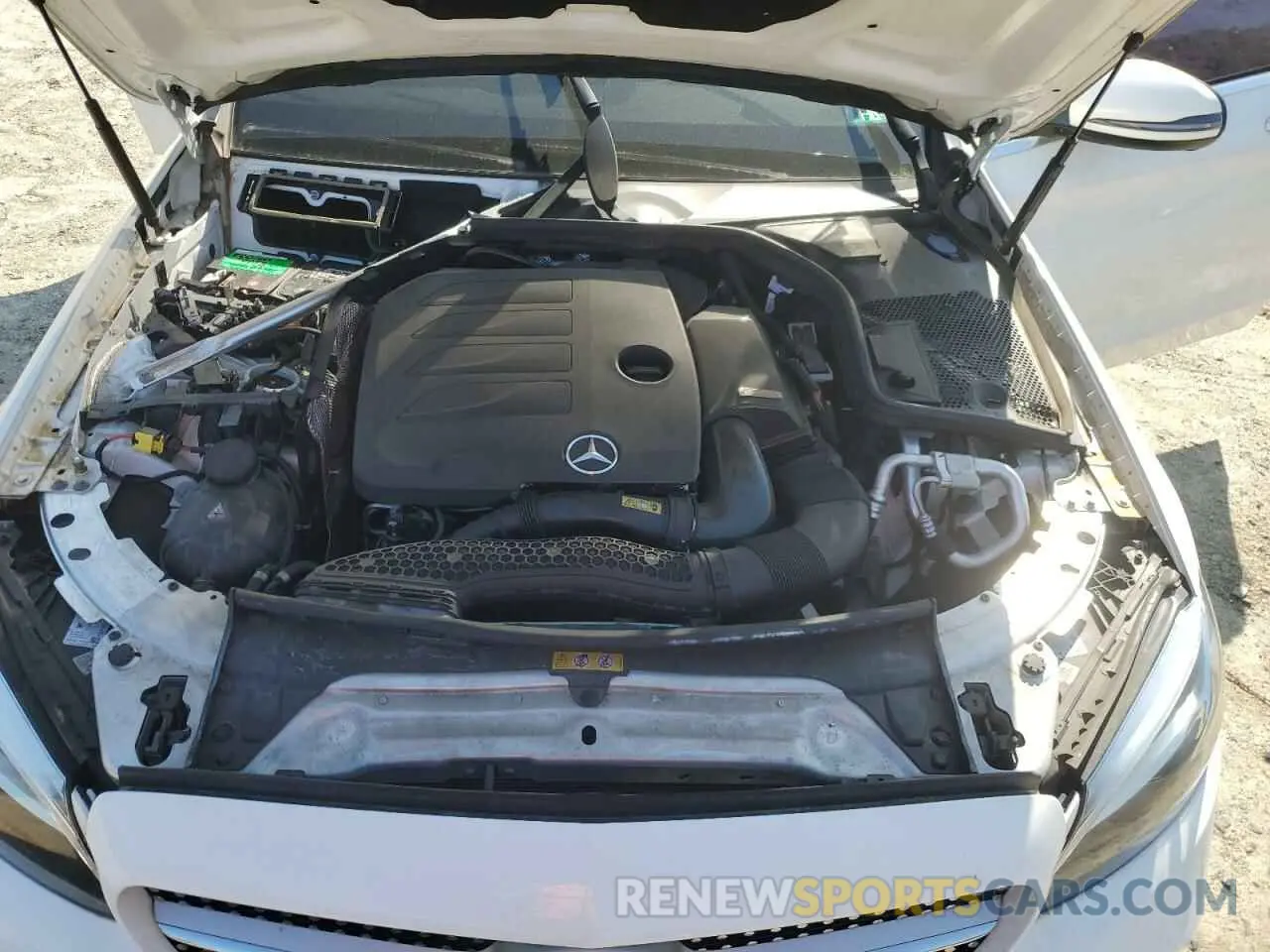 11 fotografías del automóvil dañado 55SWF8EB5LU327421 MERCEDES-BENZ C-CLASS 2020