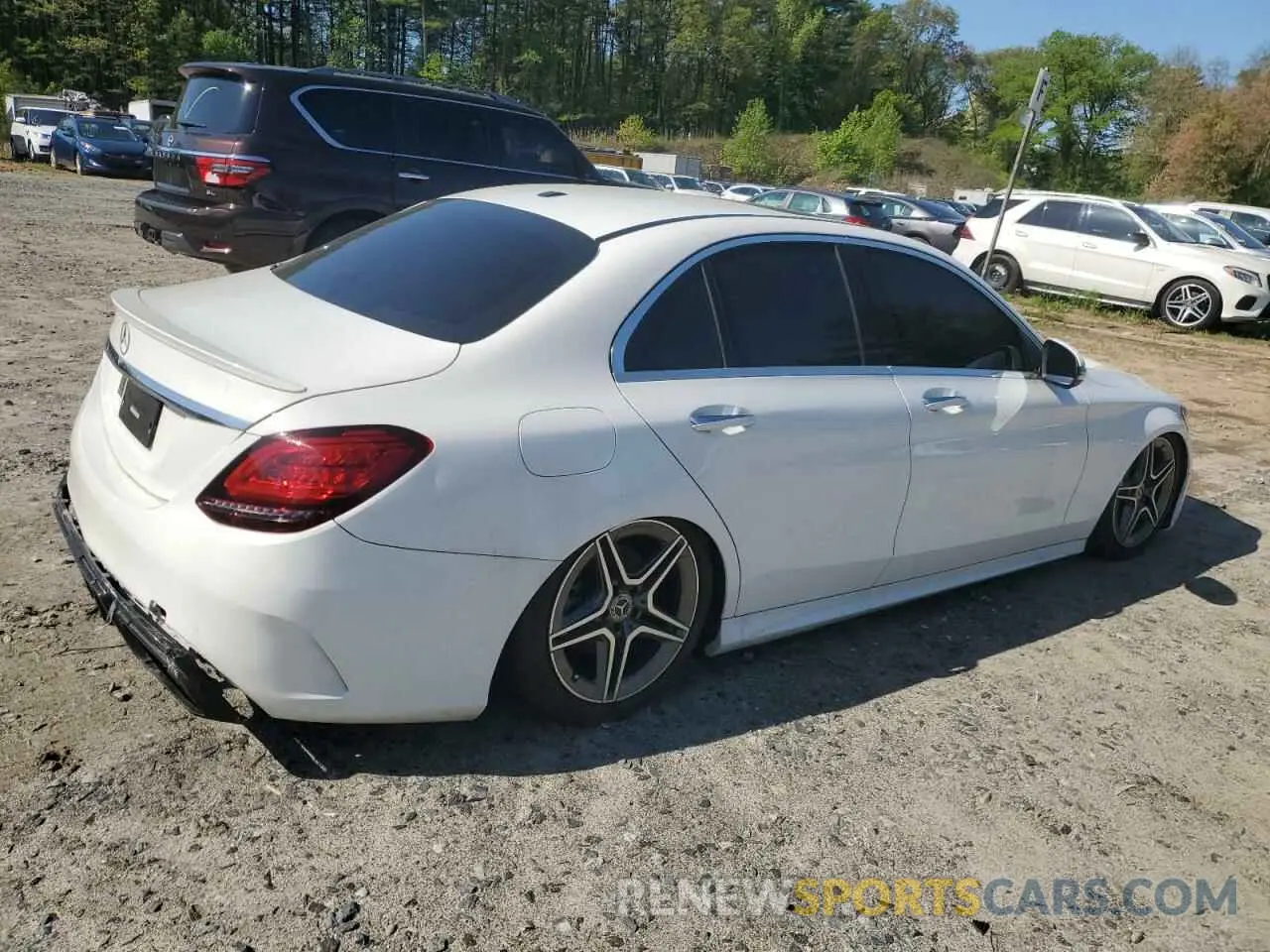 3 fotografías del automóvil dañado 55SWF8EB5LU327421 MERCEDES-BENZ C-CLASS 2020