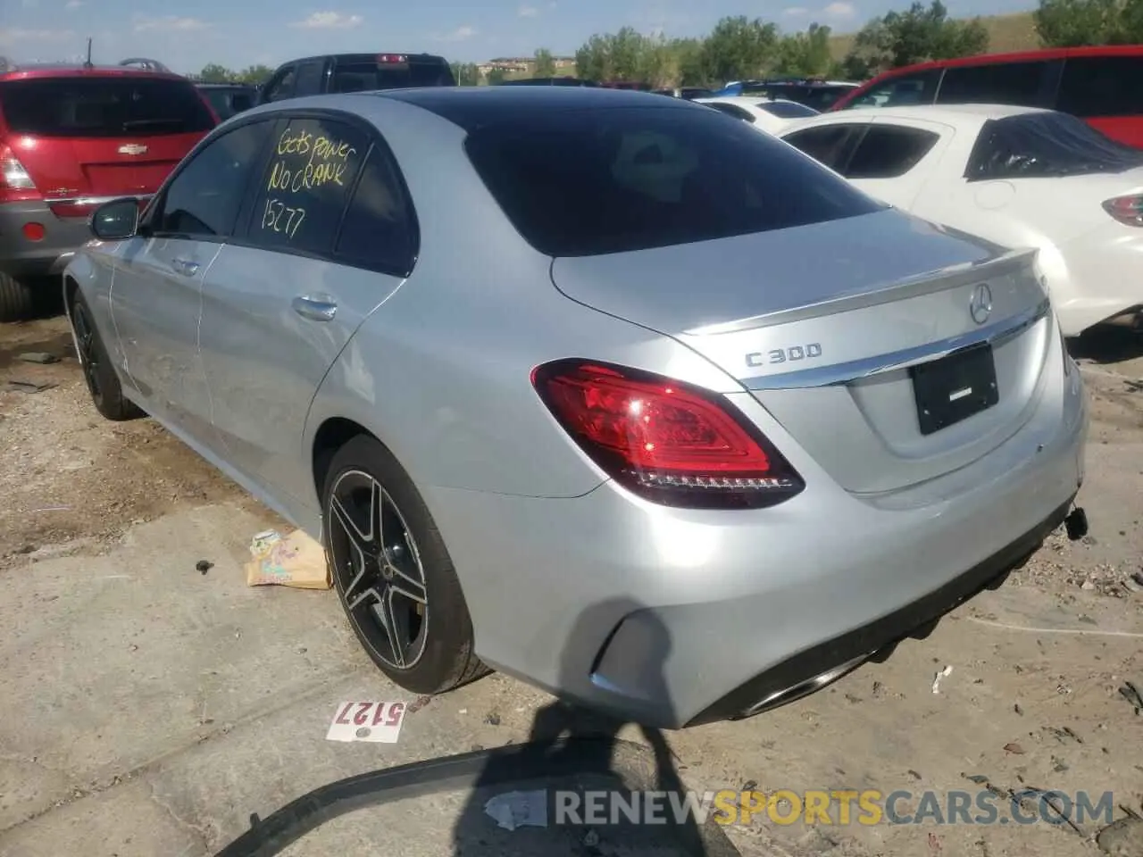 3 fotografías del automóvil dañado 55SWF8EBXLU324451 MERCEDES-BENZ C-CLASS 2020