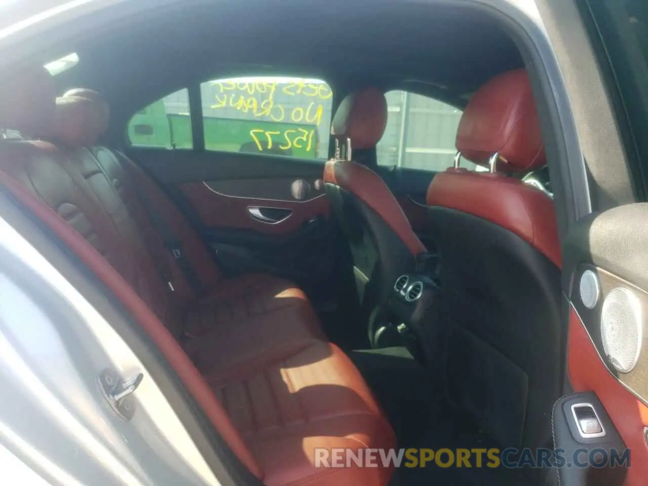 6 fotografías del automóvil dañado 55SWF8EBXLU324451 MERCEDES-BENZ C-CLASS 2020