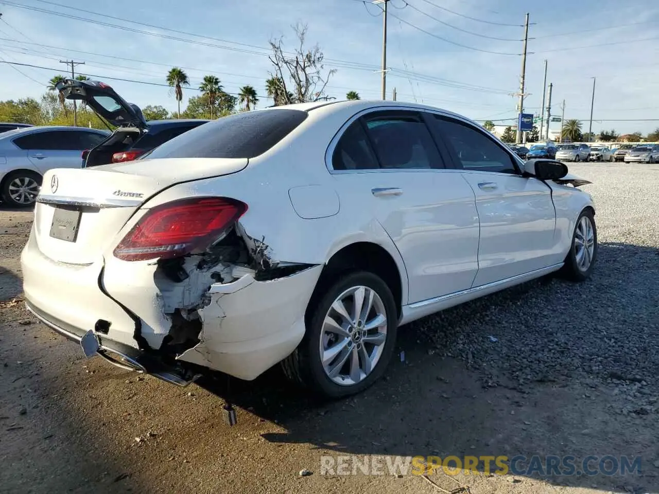3 fotografías del automóvil dañado 55SWF8EBXLU324725 MERCEDES-BENZ C-CLASS 2020