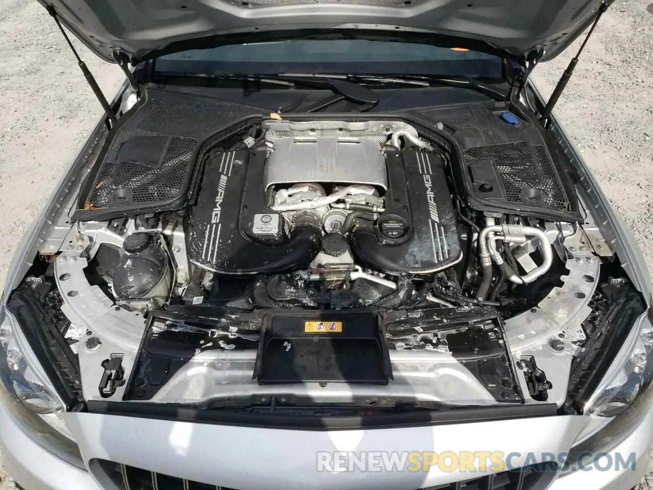 7 fotografías del automóvil dañado 55SWF8HB1LU330912 MERCEDES-BENZ C-CLASS 2020