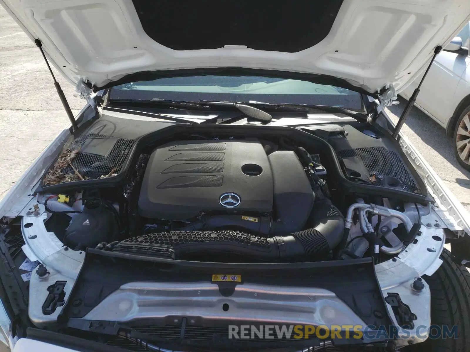 7 fotografías del automóvil dañado W1KWF8DB8LR599707 MERCEDES-BENZ C CLASS 2020