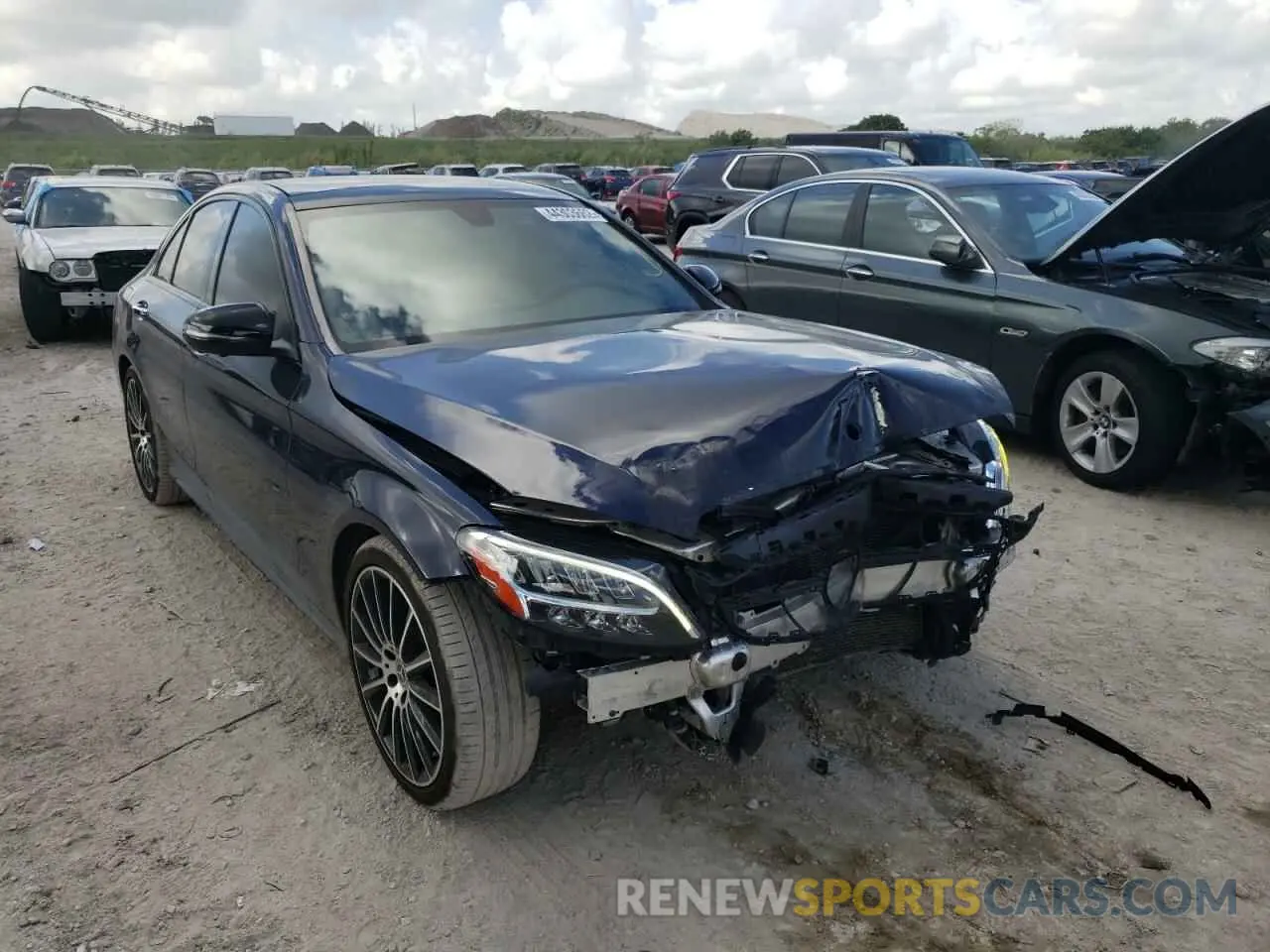 1 fotografías del automóvil dañado W1KWF8DBXLR584786 MERCEDES-BENZ C-CLASS 2020