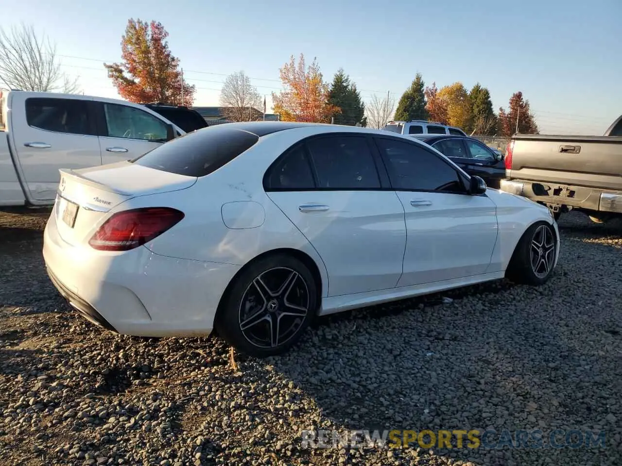 3 fotografías del automóvil dañado W1KWF8EB1LR594900 MERCEDES-BENZ C-CLASS 2020