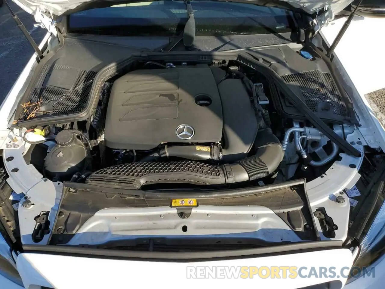 11 fotografías del automóvil dañado W1KWF8EB2LR594193 MERCEDES-BENZ C-CLASS 2020