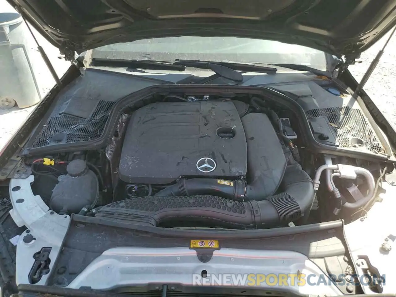 11 fotografías del automóvil dañado W1KWF8EB4LR580098 MERCEDES-BENZ C-CLASS 2020