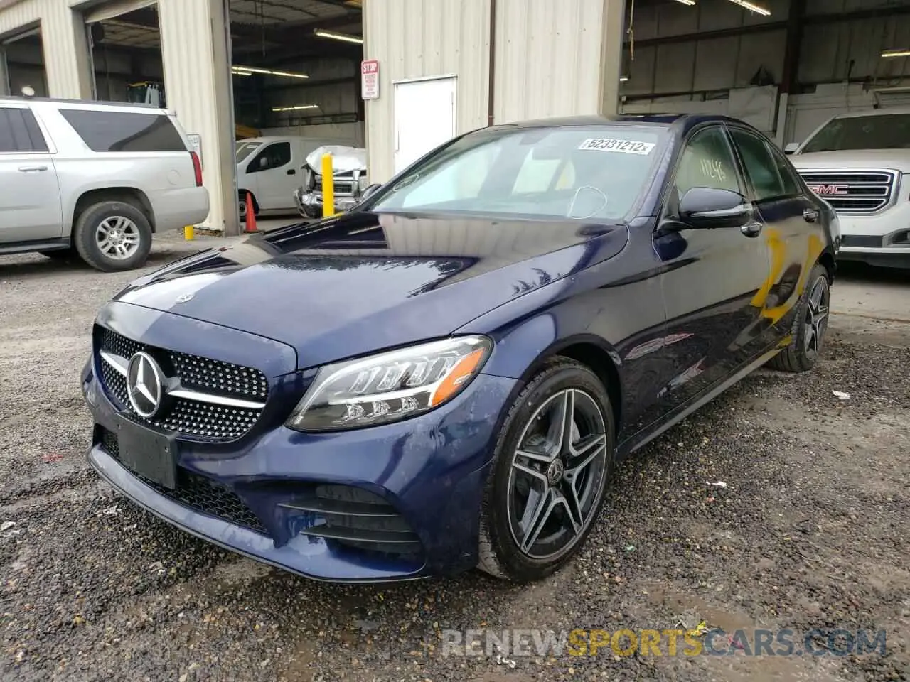 2 fotografías del automóvil dañado W1KWF8EB5LR595497 MERCEDES-BENZ C-CLASS 2020