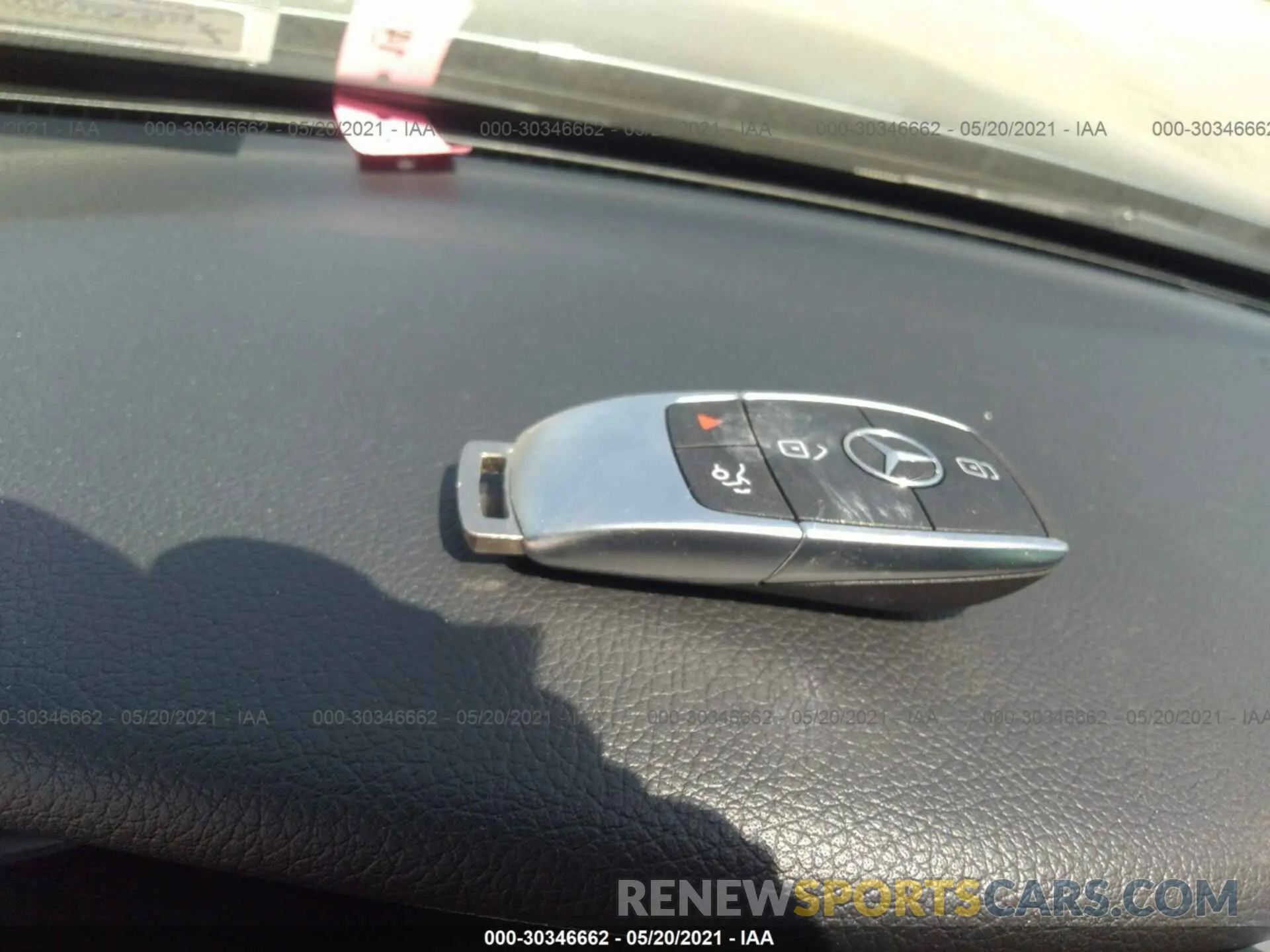 11 fotografías del automóvil dañado W1KWF8EB6LR584671 MERCEDES-BENZ C-CLASS 2020
