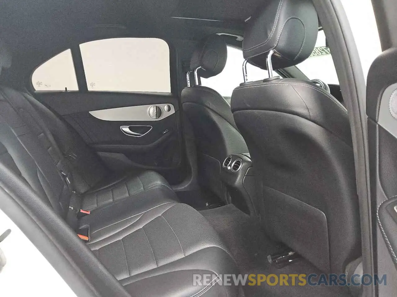 10 fotografías del automóvil dañado W1KWF8EB6LR597226 MERCEDES-BENZ C-CLASS 2020