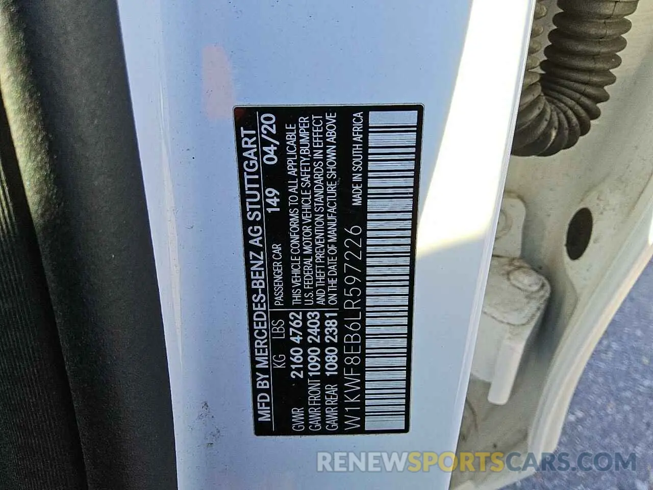 12 fotografías del automóvil dañado W1KWF8EB6LR597226 MERCEDES-BENZ C-CLASS 2020