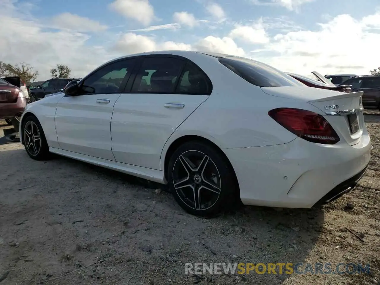 2 fotografías del automóvil dañado W1KWF8EB9LR594322 MERCEDES-BENZ C-CLASS 2020