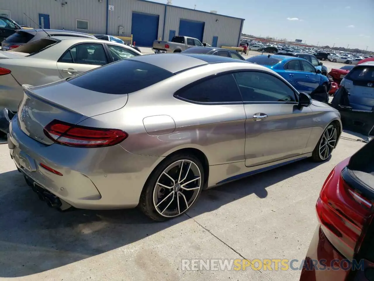 3 fotografías del automóvil dañado W1KWJ6EB7LF991418 MERCEDES-BENZ C-CLASS 2020