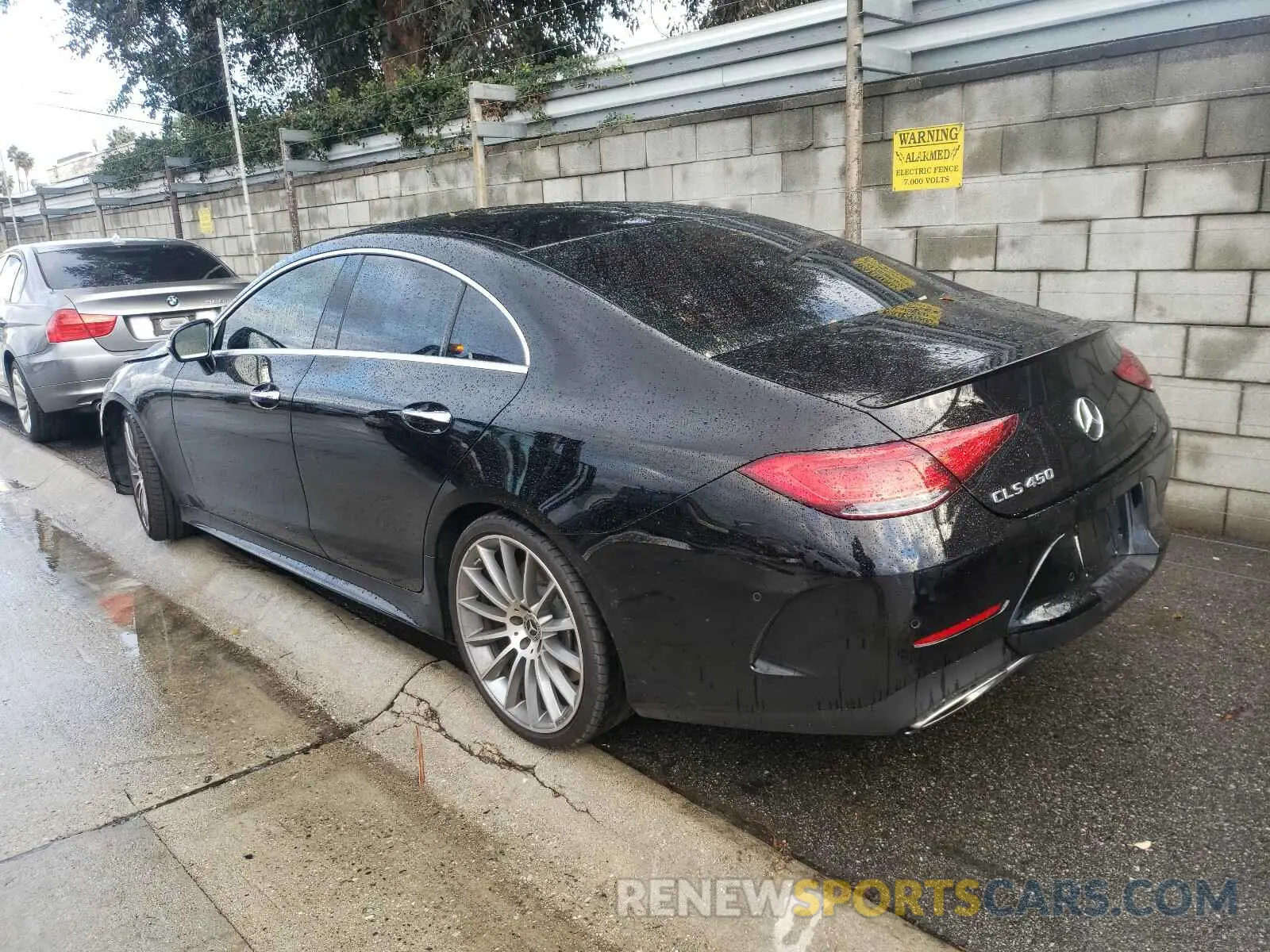 3 fotografías del automóvil dañado WDD2J5JB0LA051957 MERCEDES-BENZ C CLASS 2020
