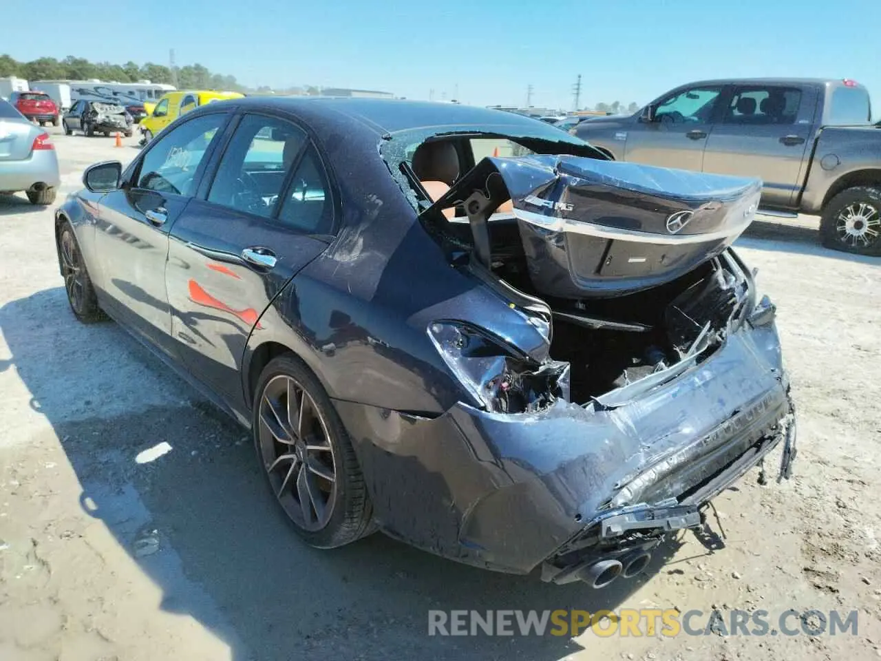 3 fotografías del automóvil dañado WDDWF6EB2LR563529 MERCEDES-BENZ C-CLASS 2020