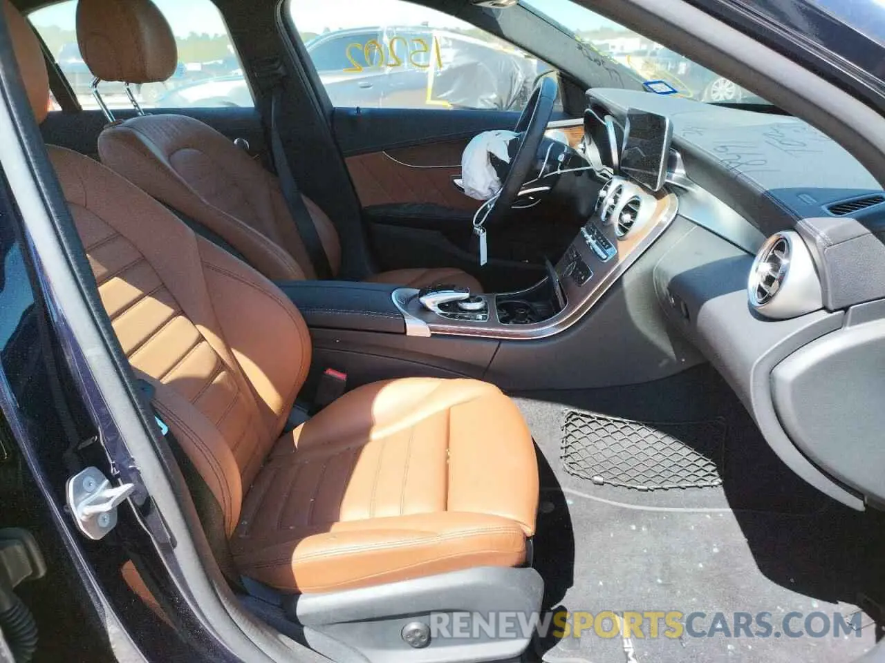 5 fotografías del automóvil dañado WDDWF6EB2LR563529 MERCEDES-BENZ C-CLASS 2020