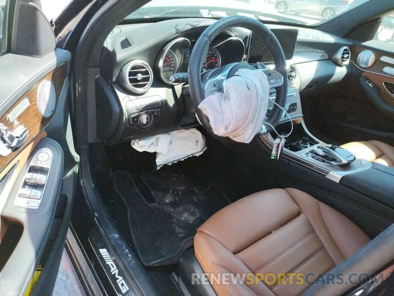 9 fotografías del automóvil dañado WDDWF6EB2LR563529 MERCEDES-BENZ C-CLASS 2020