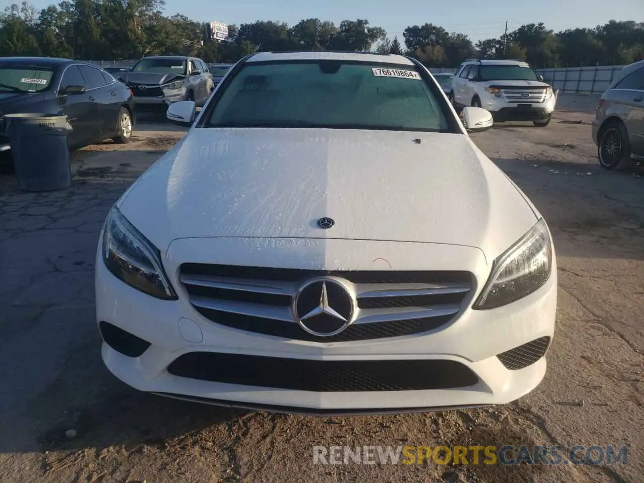 5 fotografías del automóvil dañado WDDWF8DB2LR549076 MERCEDES-BENZ C-CLASS 2020