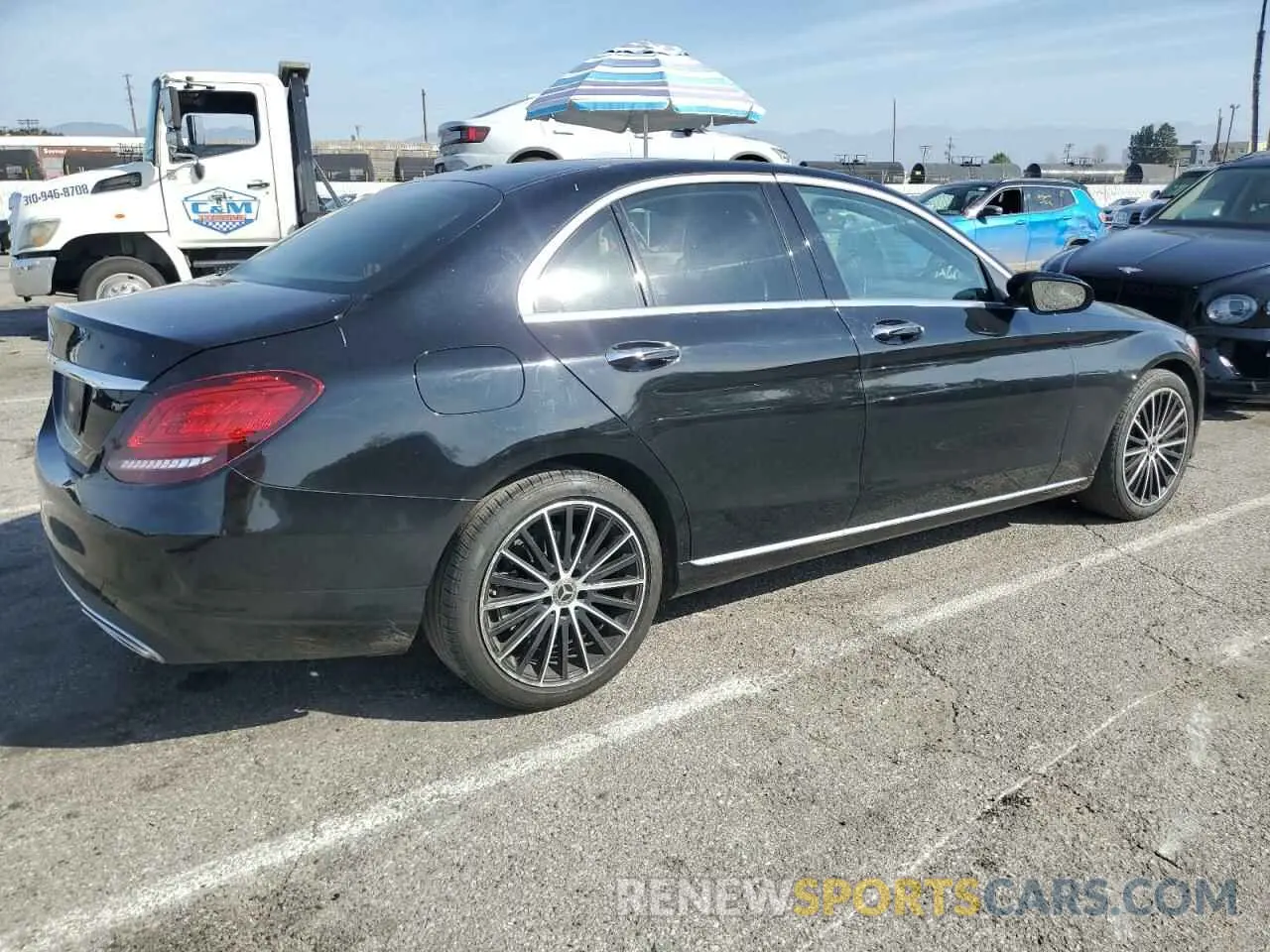 3 fotografías del automóvil dañado WDDWF8DB4LR525698 MERCEDES-BENZ C-CLASS 2020