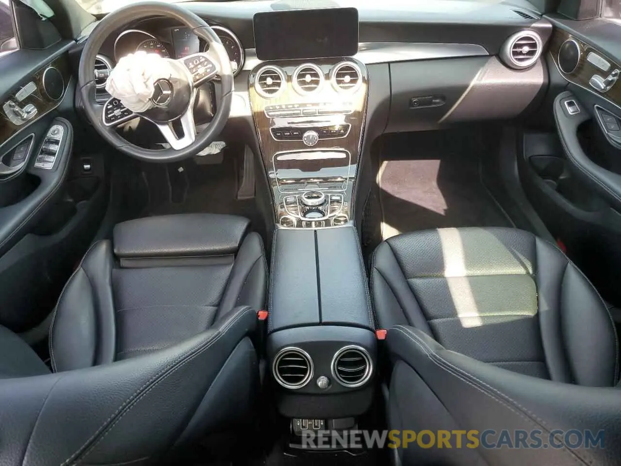 8 fotografías del automóvil dañado WDDWF8DB5LR549105 MERCEDES-BENZ C-CLASS 2020