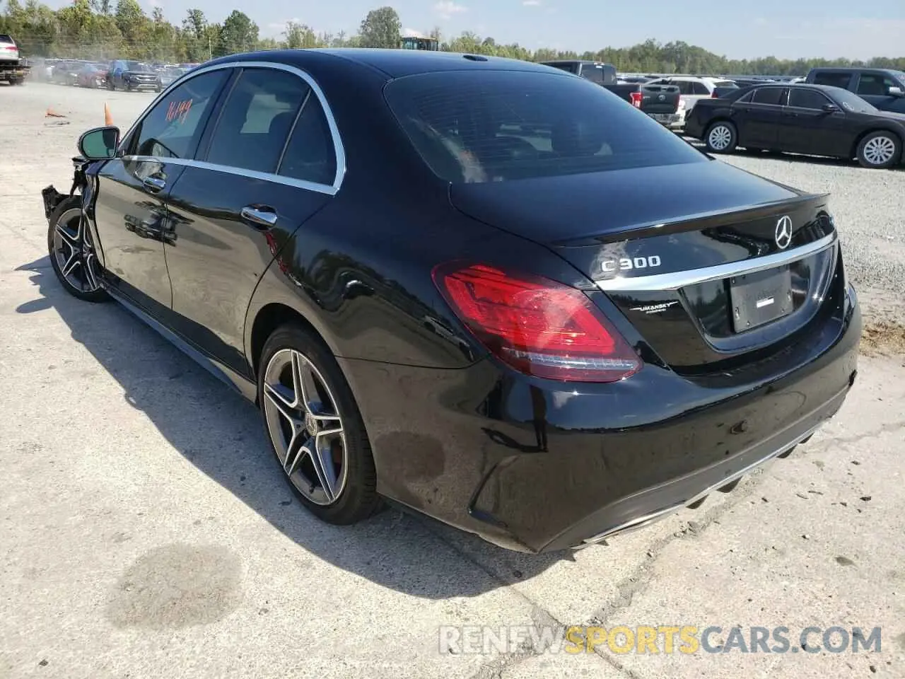 3 fotografías del automóvil dañado WDDWF8EB1LR542859 MERCEDES-BENZ C-CLASS 2020