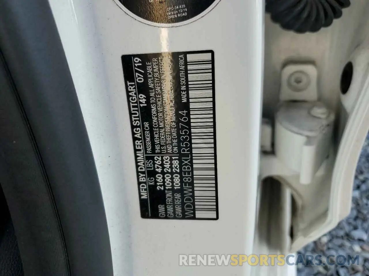 12 fotografías del automóvil dañado WDDWF8EBXLR535764 MERCEDES-BENZ C-CLASS 2020