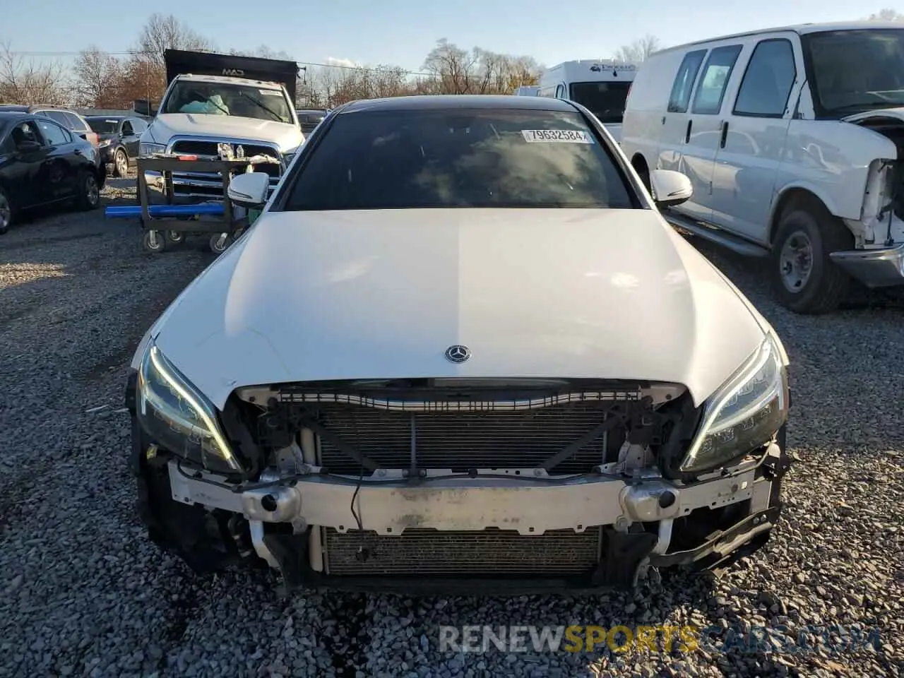 5 fotografías del automóvil dañado WDDWF8EBXLR535764 MERCEDES-BENZ C-CLASS 2020