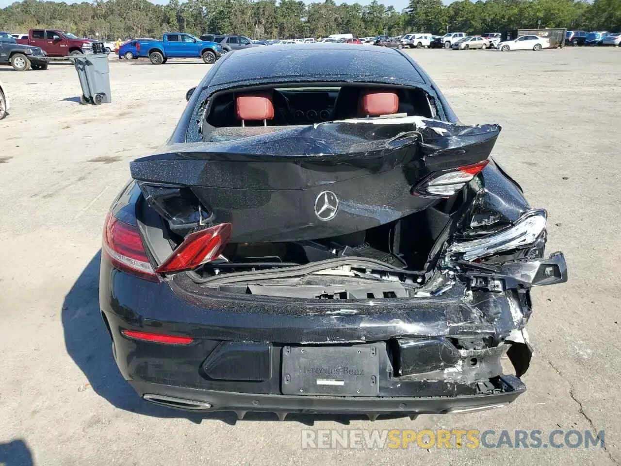 6 fotografías del automóvil dañado WDDWJ8DB2LF955262 MERCEDES-BENZ C-CLASS 2020