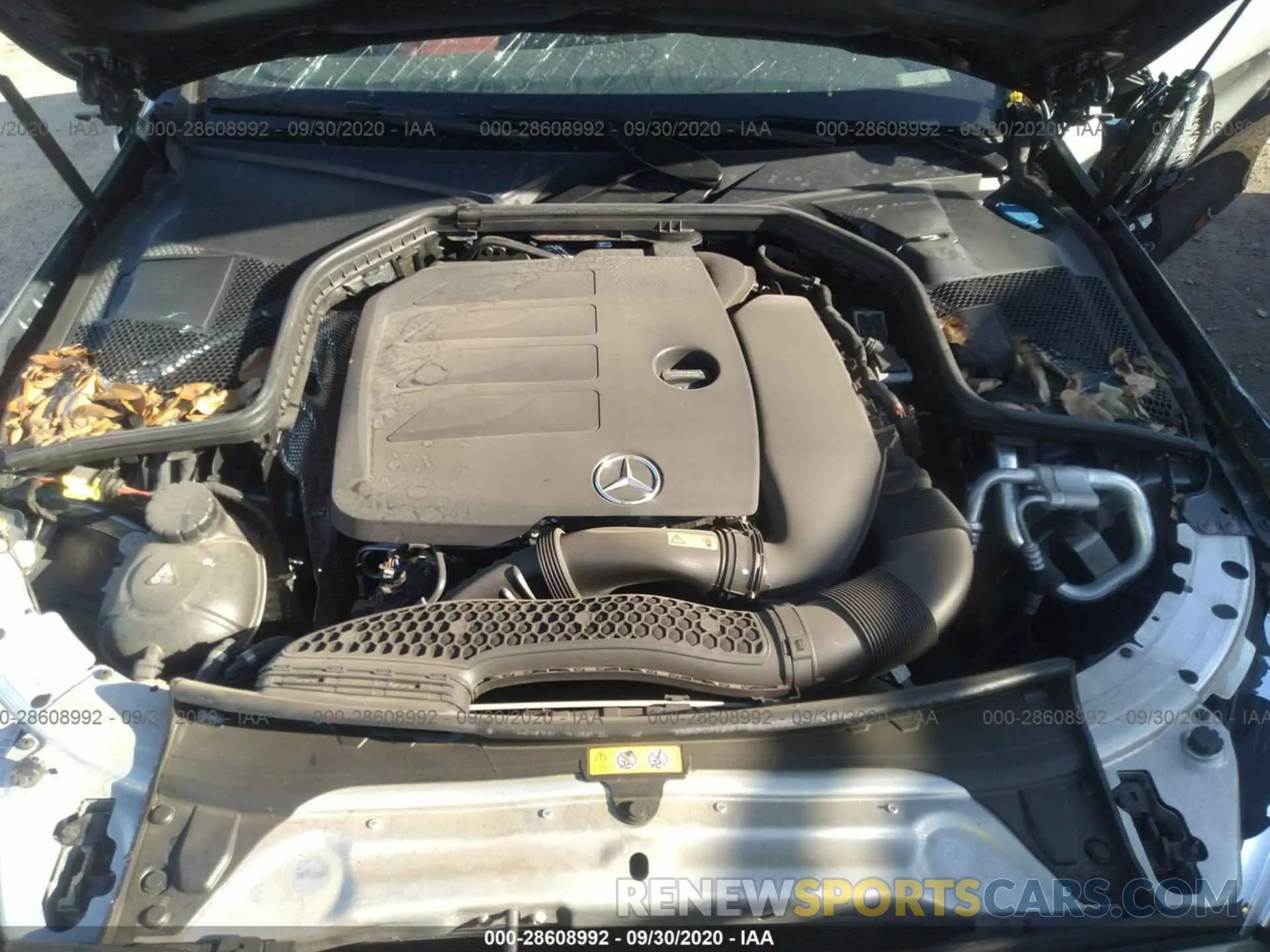 10 fotografías del automóvil dañado WDDWJ8DBXLF951475 MERCEDES-BENZ C-CLASS 2020